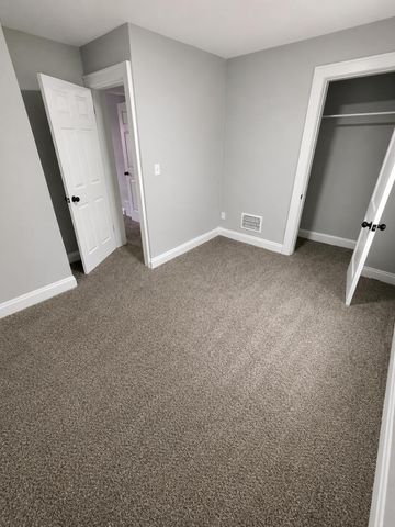 930 E 15th, Columbus, OH 43211
