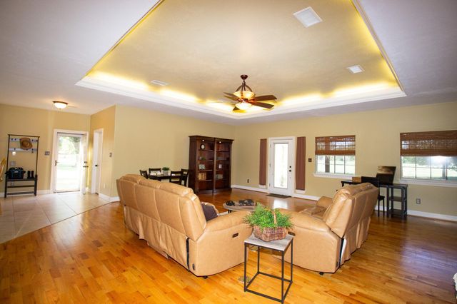 13400 Fm 359 Road, Hempstead, TX 77445