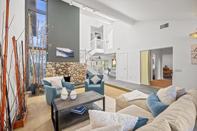 629 Camino Ynez, Solana Beach, CA 92075