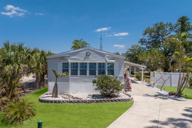 8225 DREW STREET, Englewood, FL 34224