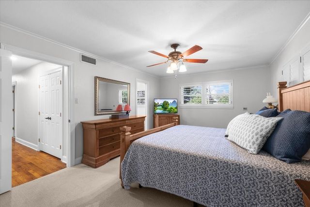 4612 Holiday Lane W, North Richland Hills, TX 76180