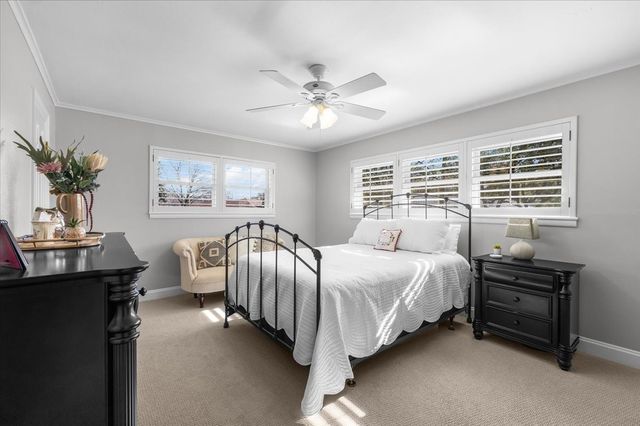 4612 Holiday Lane W, North Richland Hills, TX 76180