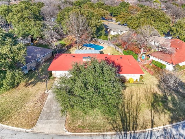 4612 Holiday Lane W, North Richland Hills, TX 76180