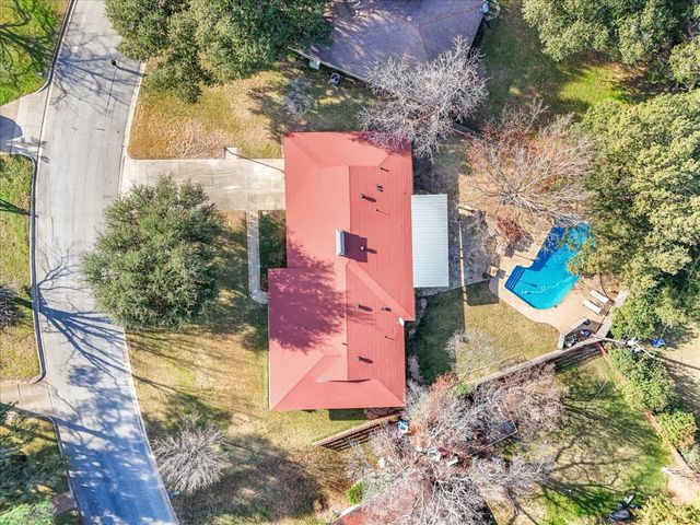 4612 Holiday Lane W, North Richland Hills, TX 76180