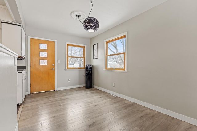 215 N Hill Street, Marshall, MN 56258