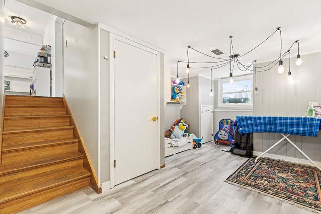 215 N Hill Street, Marshall, MN 56258