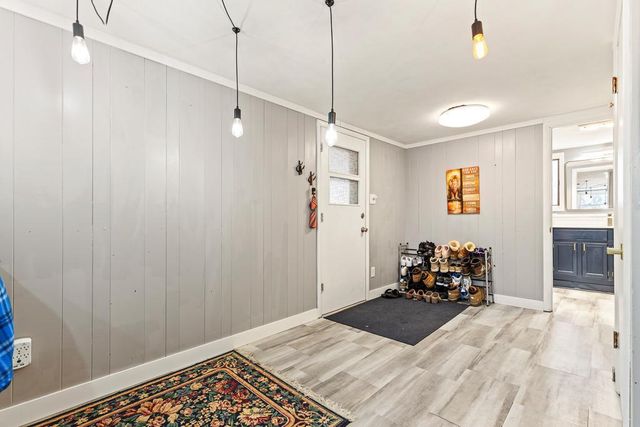 215 N Hill Street, Marshall, MN 56258