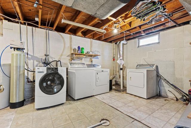 215 N Hill Street, Marshall, MN 56258