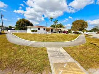 17100 NW 45th Ct, Miami Gardens, FL 33055