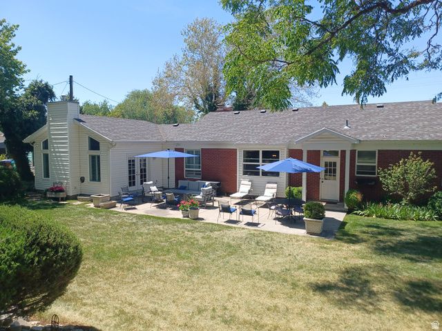 574 N 400 E, Centerville, UT 84014