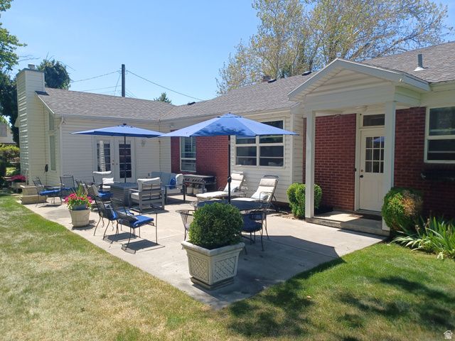 574 N 400 E, Centerville, UT 84014