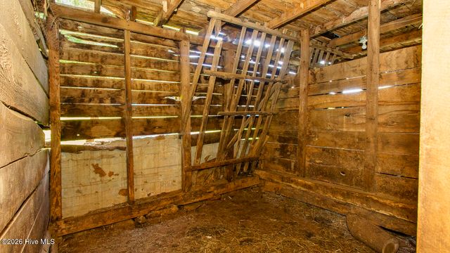 1740 Windingstairs Road, Topton, NC 28781