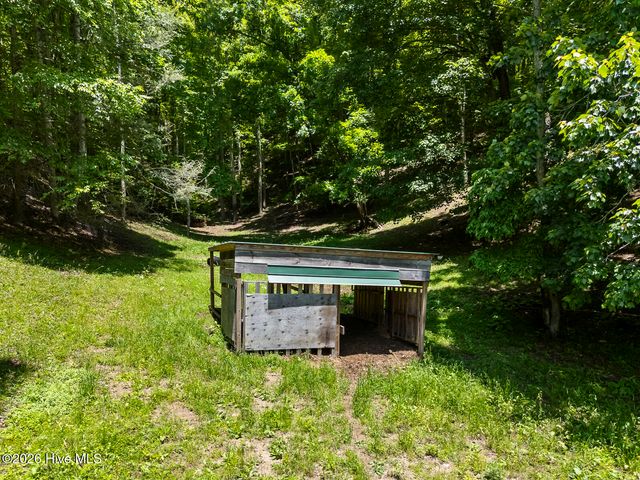 1740 Windingstairs Road, Topton, NC 28781