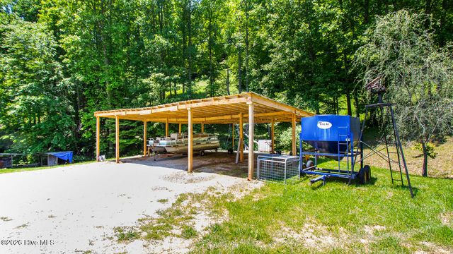 1740 Windingstairs Road, Topton, NC 28781