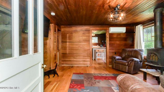 1740 Windingstairs Road, Topton, NC 28781