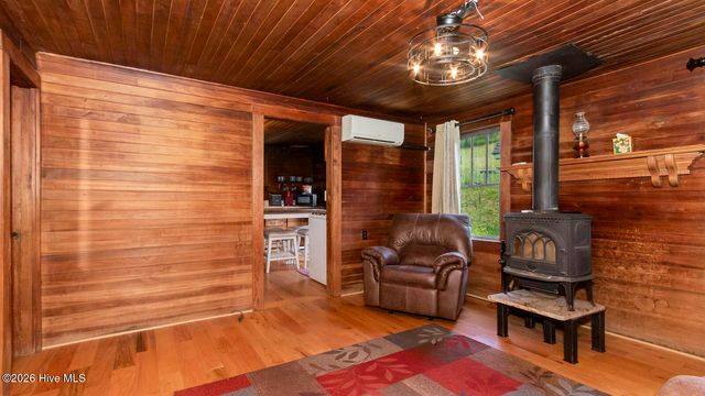 1740 Windingstairs Road, Topton, NC 28781