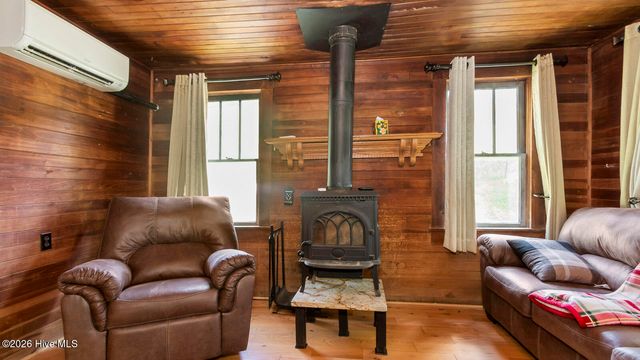 1740 Windingstairs Road, Topton, NC 28781