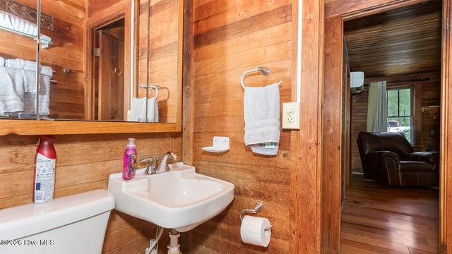 1740 Windingstairs Road, Topton, NC 28781