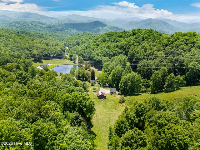 1740 Windingstairs Road, Topton, NC 28781