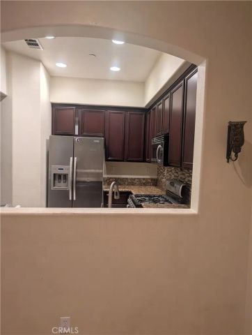 50 Trailing Vine, Irvine, CA 92602