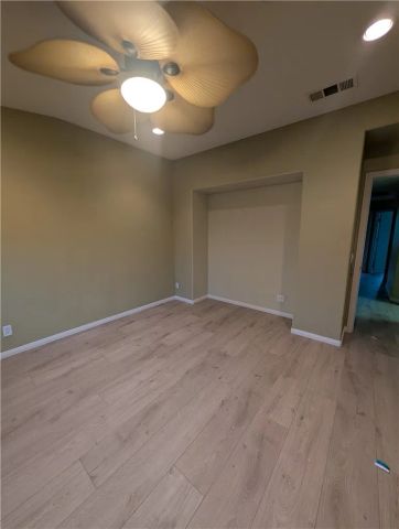 50 Trailing Vine, Irvine, CA 92602
