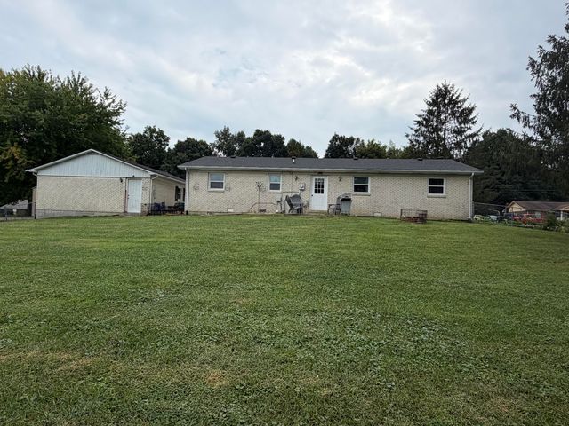 120 Halls Gap Estates Road, Stanford, KY 40484
