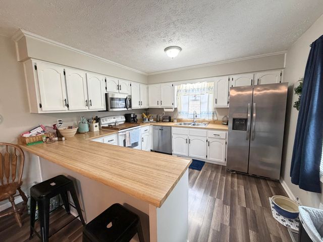 120 Halls Gap Estates Road, Stanford, KY 40484