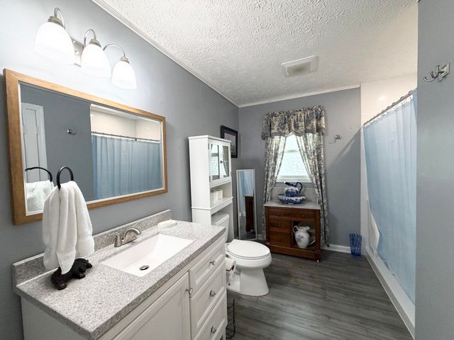 120 Halls Gap Estates Road, Stanford, KY 40484