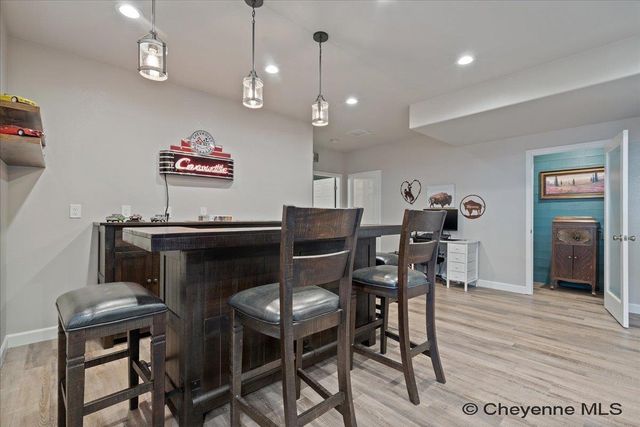 3612 THOMAS RD, Cheyenne, WY 82009