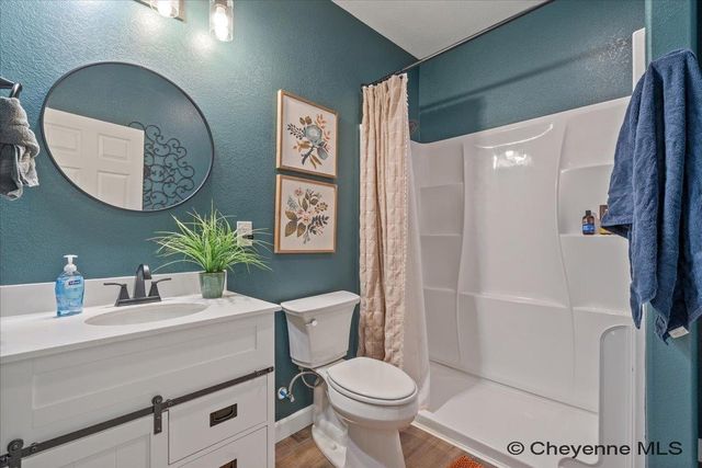 3612 THOMAS RD, Cheyenne, WY 82009