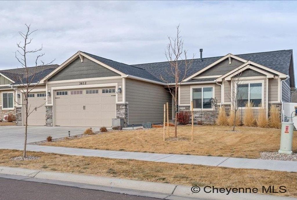 3612 THOMAS RD, Cheyenne, WY 82009