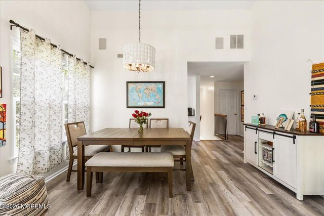16 Pagoda Lane, Freehold, NJ 07728