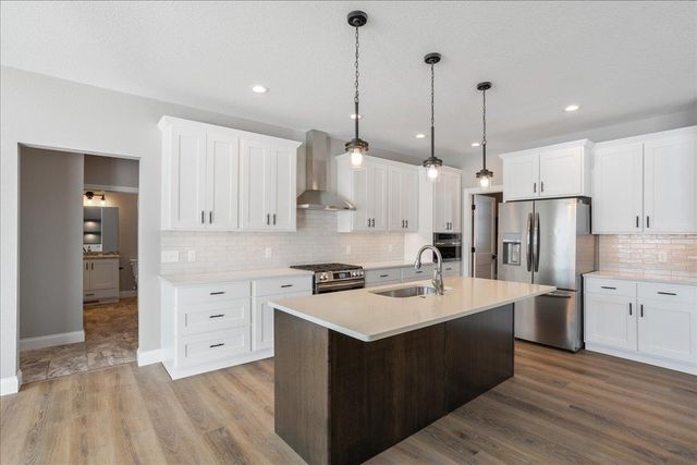 118105 BETTY DRIVE, Stratford, WI 54484