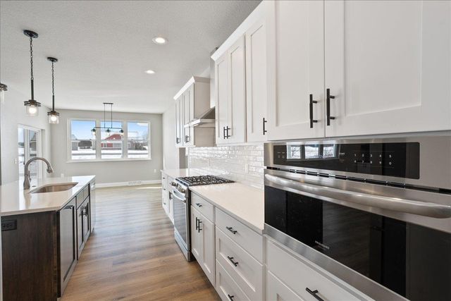 118105 BETTY DRIVE, Stratford, WI 54484