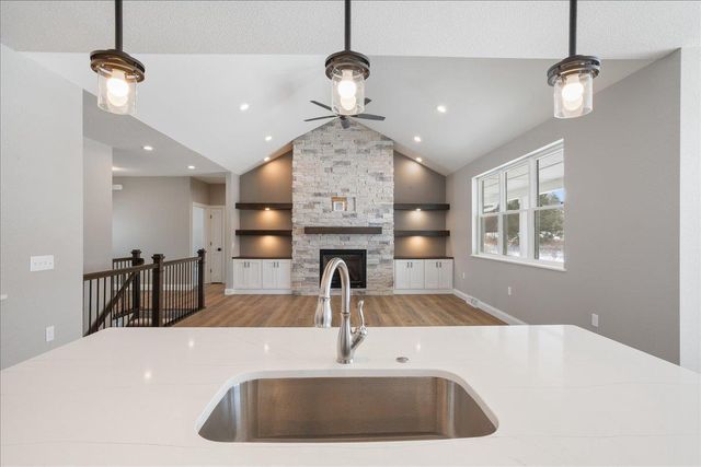 118105 BETTY DRIVE, Stratford, WI 54484