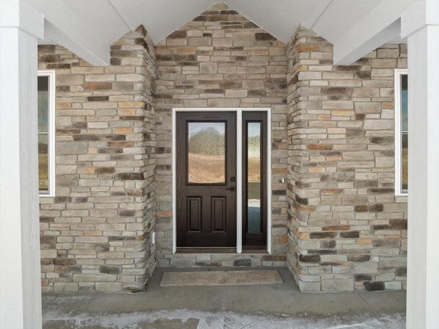 118105 BETTY DRIVE, Stratford, WI 54484