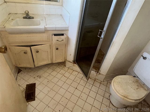 9067 E 33rd Street, Tulsa, OK 74145