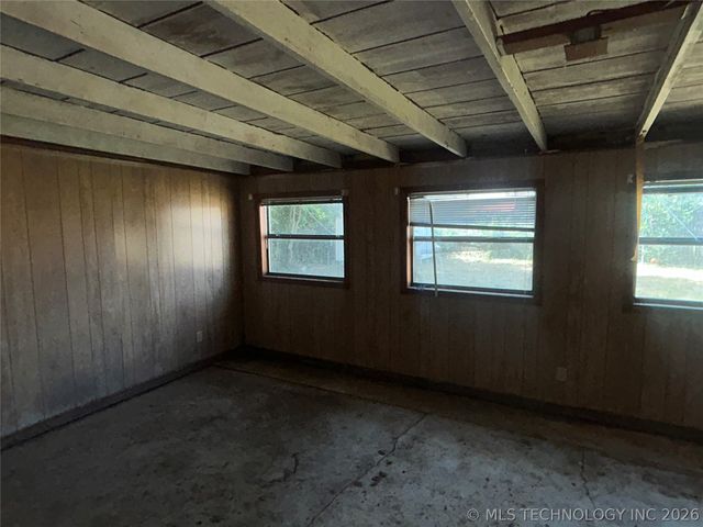 9067 E 33rd Street, Tulsa, OK 74145