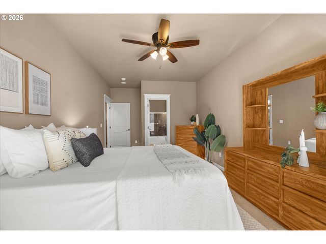 3480 SUMMERLINN Dr, West Linn, OR 97068