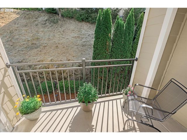 3480 SUMMERLINN Dr, West Linn, OR 97068