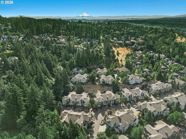 3480 SUMMERLINN Dr, West Linn, OR 97068