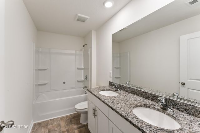 301 Heritage Crossing Drive, Maryville, TN 37804
