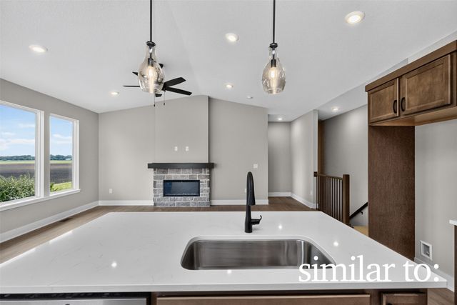 8216 Mahon Court, Johnston, IA 50131