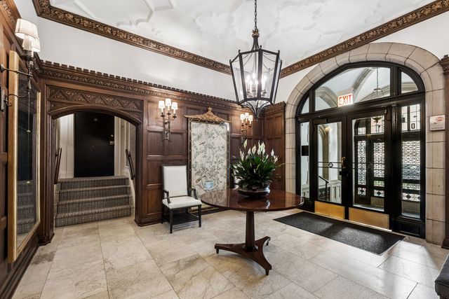 3800 N LAKE SHORE Drive 3D, Chicago, IL 60613