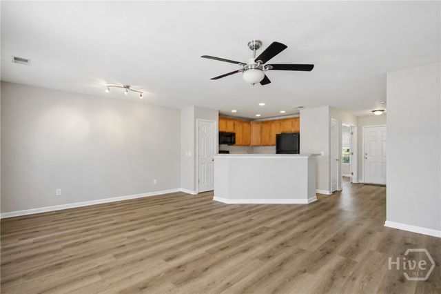 44 Ashleigh Lane, Savannah, GA 31407