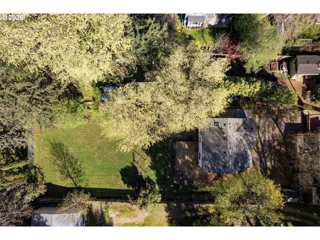 5519 Ne SKIDMORE St, Portland, OR 97218