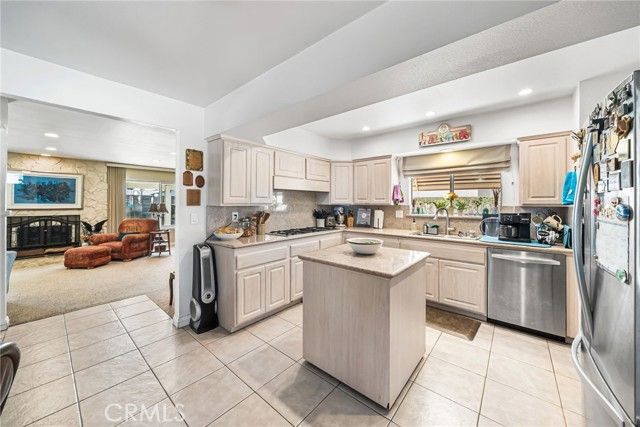 4024 E Del Valle, Orange, CA 92869