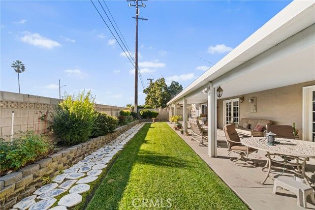 4024 E Del Valle, Orange, CA 92869