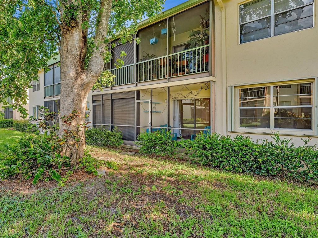4165 NW 90th Ave 103, Coral Springs, FL 33065
