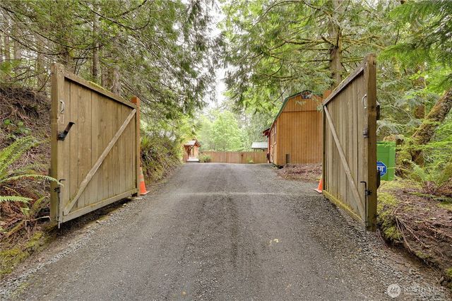 431 Taison Lane, Quilcene, WA 98376